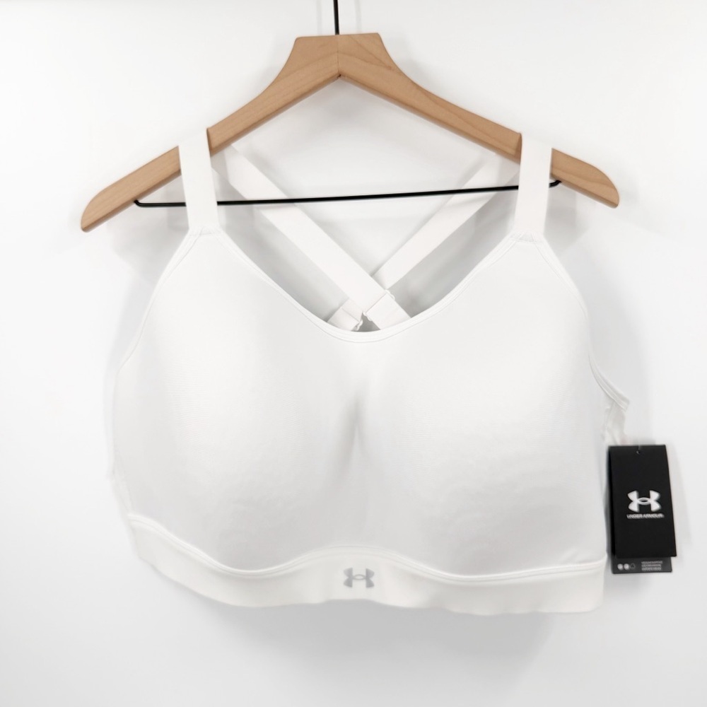 Under Armour Medium Support Fitted Sports Bra